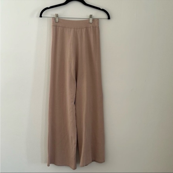 naked wardrobe Pants - NWT Naked Wardrobe Cropped Lounge Pants Size Small